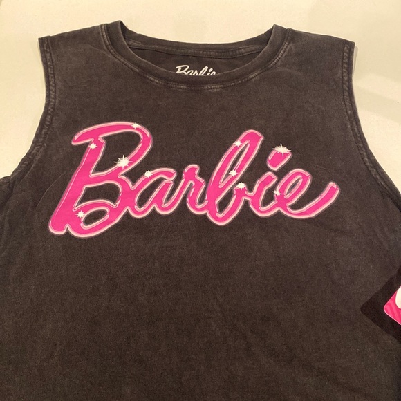 New Men’s Barbie Charcoal Grey/Pink Beach Party Tank Top - Picture 3 of 6